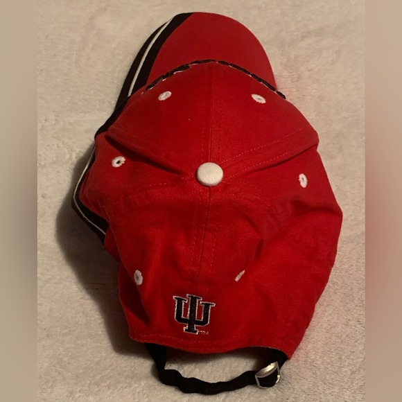 Indiana University Hoosiers Red & Black hat - Picture 3 of 7
